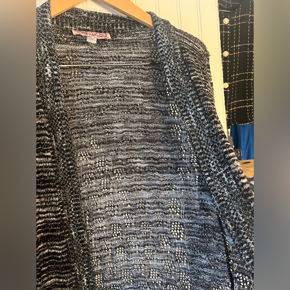 Knit Open Front Cardigan - Picture 7 of 7